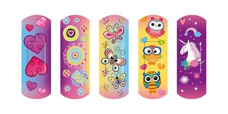 Verschiedene Nexcare Happy Kids Magic Pflaster aus einer Packung
